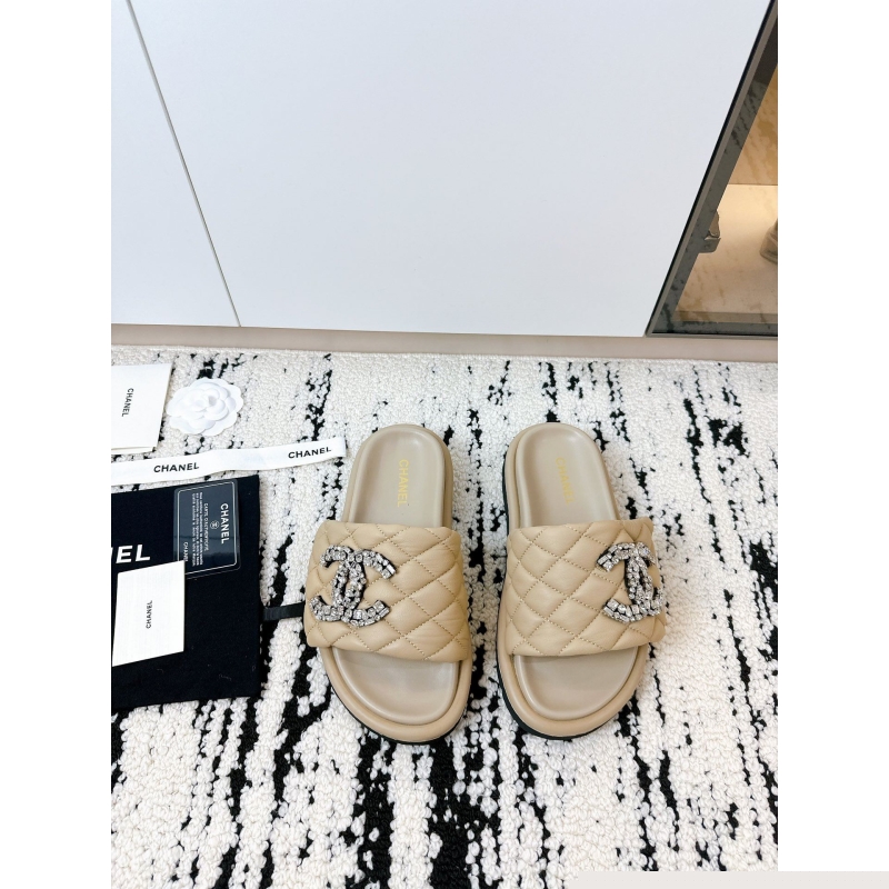 Ch*el slippers